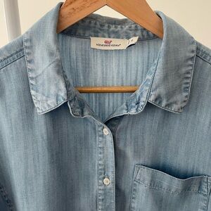Vineyard Vines Women’s Sky Blue Button-Up Shirt - Size 10